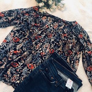 Lucky Brand Blouse 🌻 Size Medium